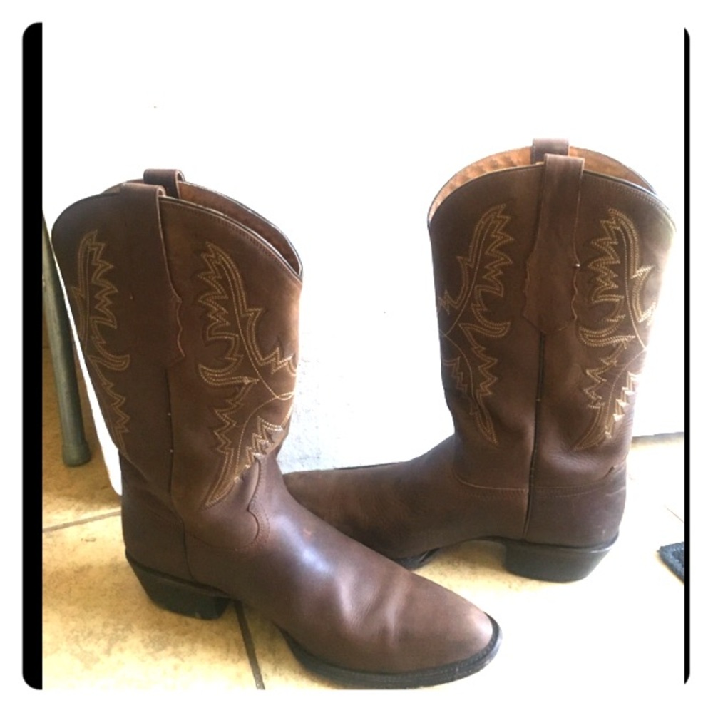 Men’s Pointy Leather Western Boots